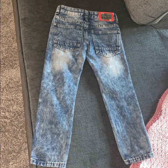 Kaalu Jeans - Picture 2 of 4